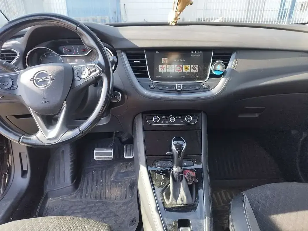 Usata Opel Grandland X Business Edition 131 CV (96 kW) 2021 SUV