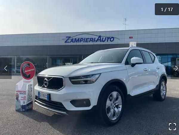 Usata Volvo XC40 Momentum 150 CV (110 kW) 2021 SUV