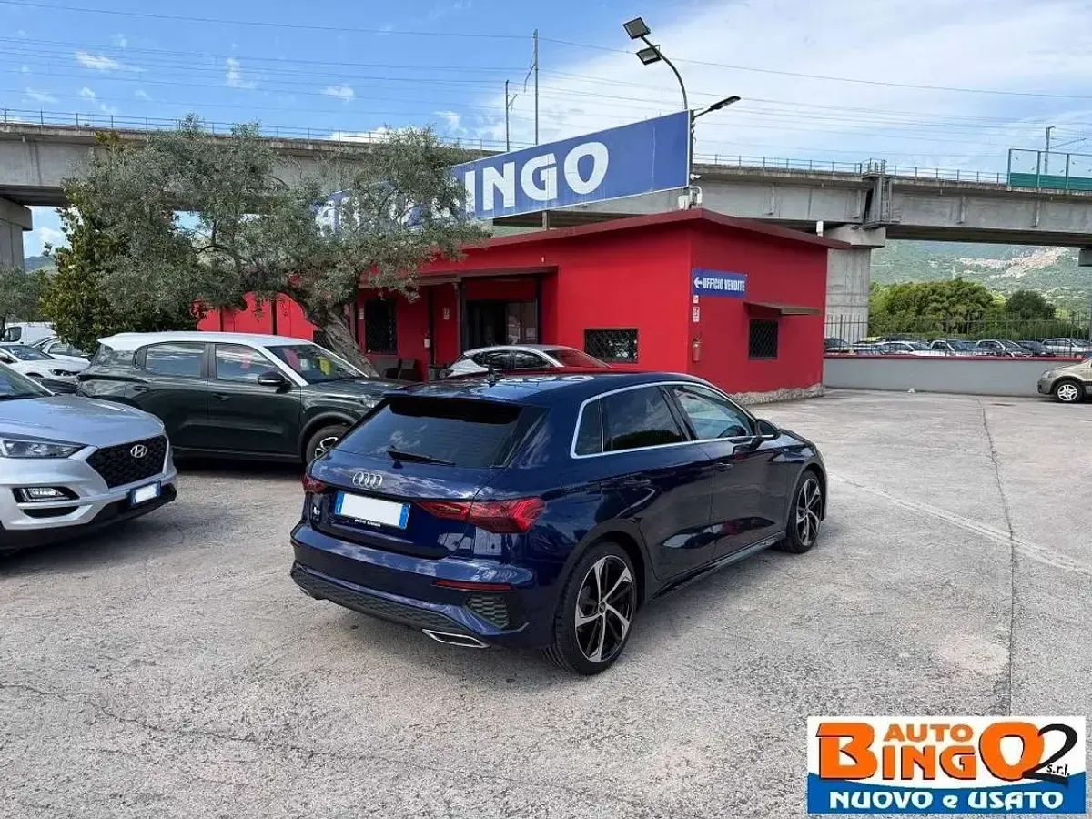 Usata Audi A3 S-Line 116 CV (85 kW) 2024 Blu/azzurro Berlina