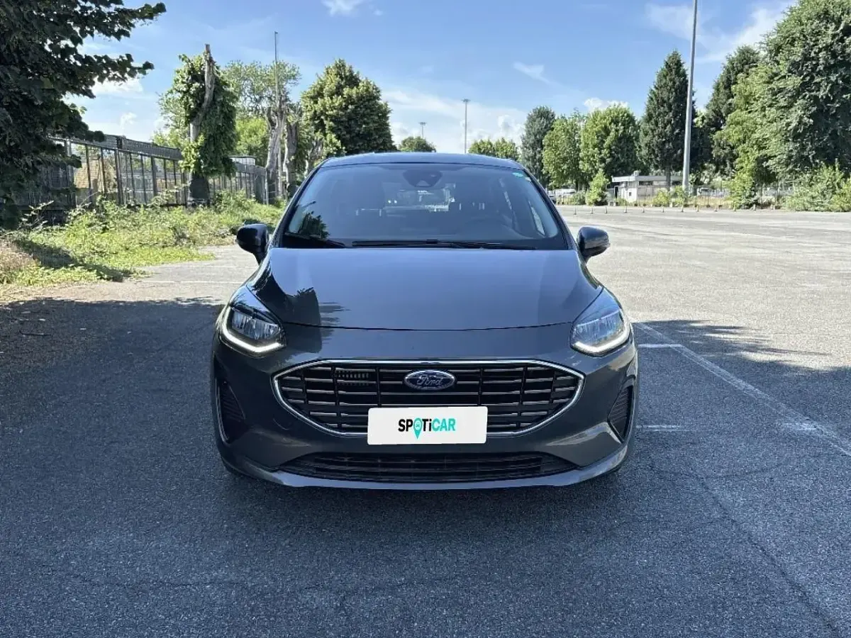 Usata Ford Fiesta Titanium 125 CV (91 kW) 2022 Grigio Utilitaria