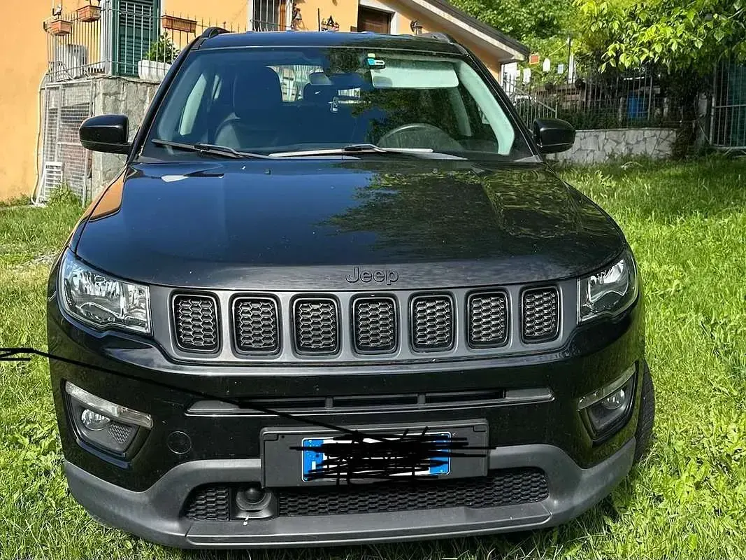 Usata Jeep Compass Night Eagle 140 CV (102 kW) 2019 Nero SUV