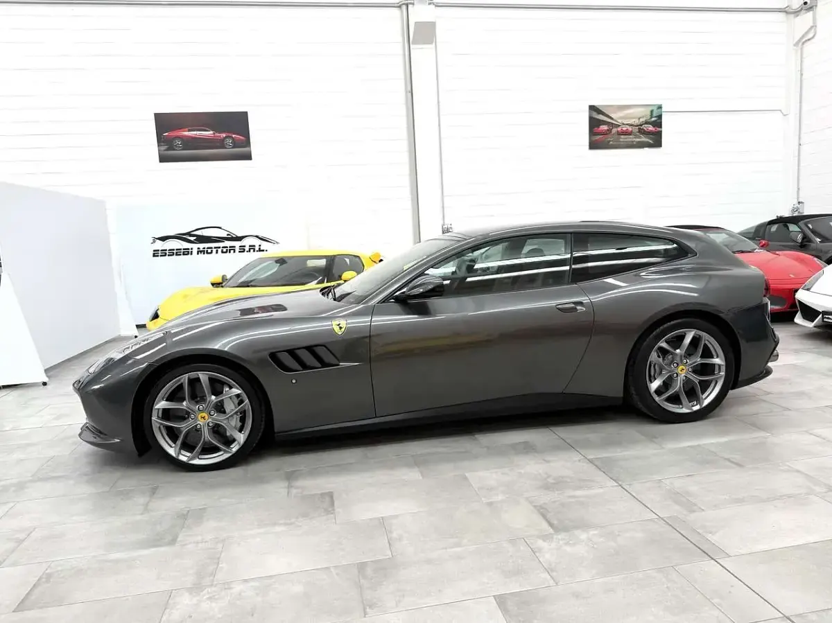 Usata Ferrari GTC4Lusso 610 CV (448 kW) 2017 Other Station wagon