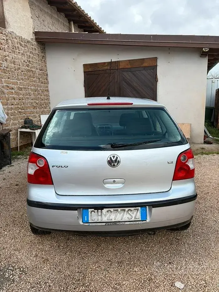 Usata VW Polo 64 CV (47 kW) 2002 Grigio Berlina