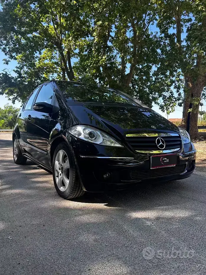 Usata Mercedes A180 Avantgarde 109 CV (80 kW) 2008 Grigio Berlina