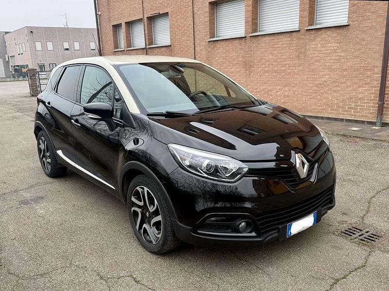 Usata Renault Captur 90 CV (66 kW) 2013 Nero SUV