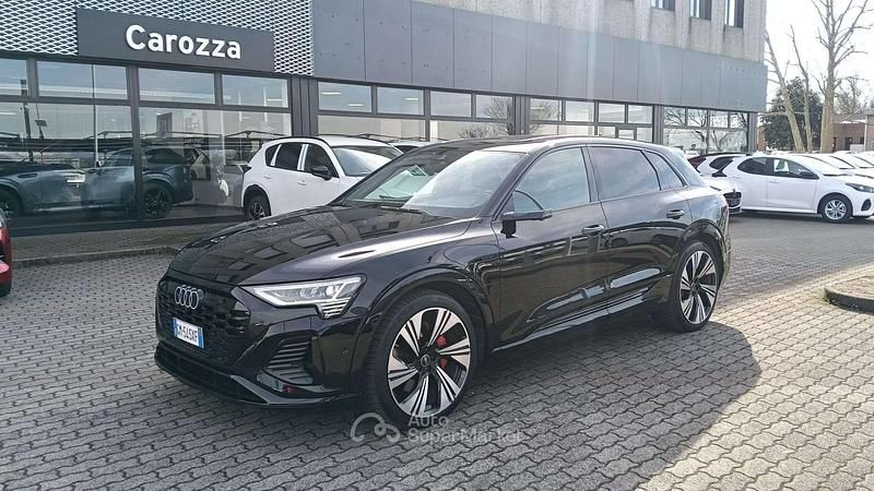 Usata Audi Q8 e-tron S-Line 250 kW (340 CV) 2023 Nero mito SUV
