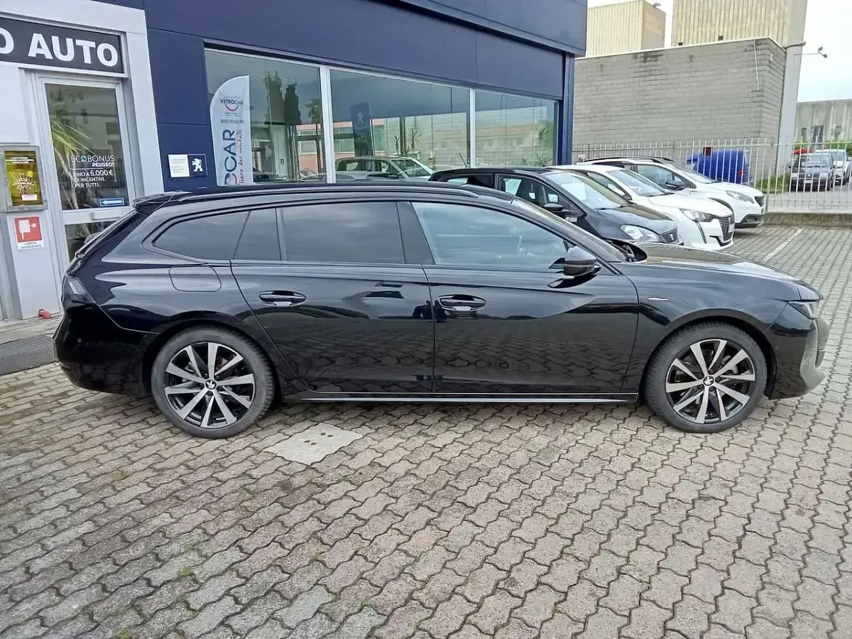 Usata Peugeot 508 SW GT-line 163 CV (119 kW) 2020 Nero Station wagon
