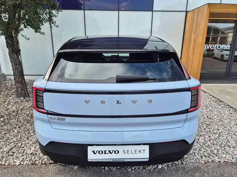 Usata Volvo EX30 Plus 147 kW (200 CV) 2025 Vapour grey SUV