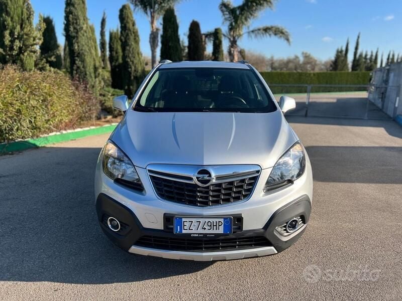 Argento Usata 2015 Opel Mokka Cosmo SUV | 8000 € (Buon prezzo) - Immagine 1/4