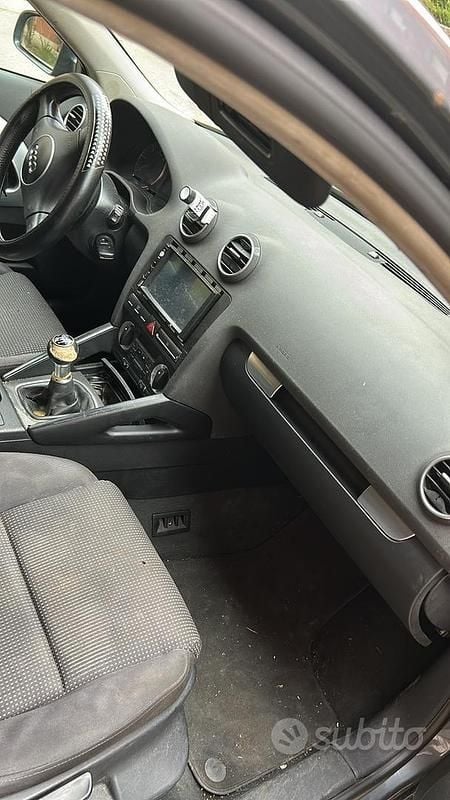 Usata Audi A3 140 CV (102 kW) 2004 Grigio Utilitaria