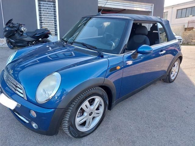Usata Mini Cooper S Cabriolet 116 CV (85 kW) 2008 Blu Cabrio