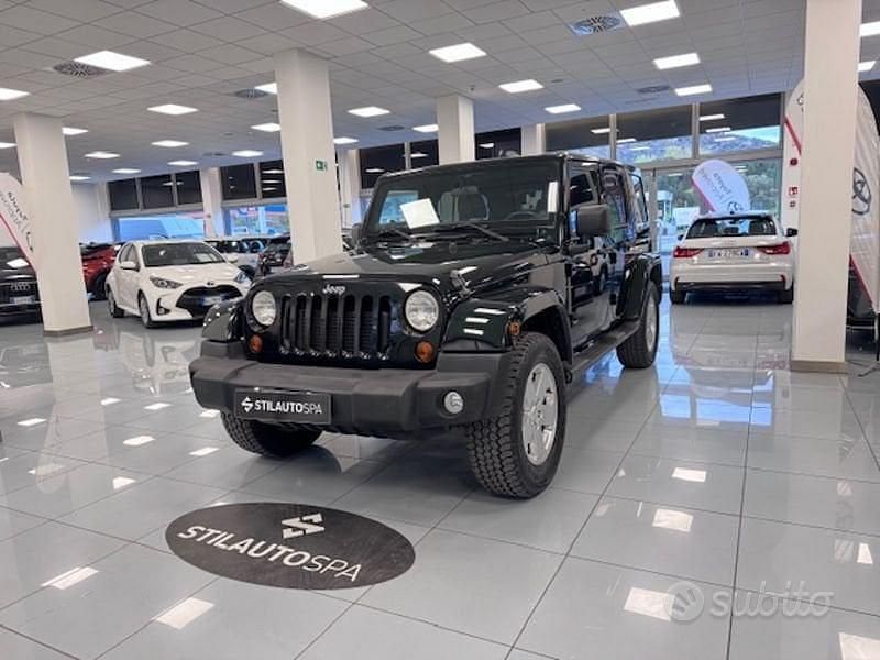 Usata Jeep Wrangler Sahara 200 CV (147 kW) 2012 Verde SUV
