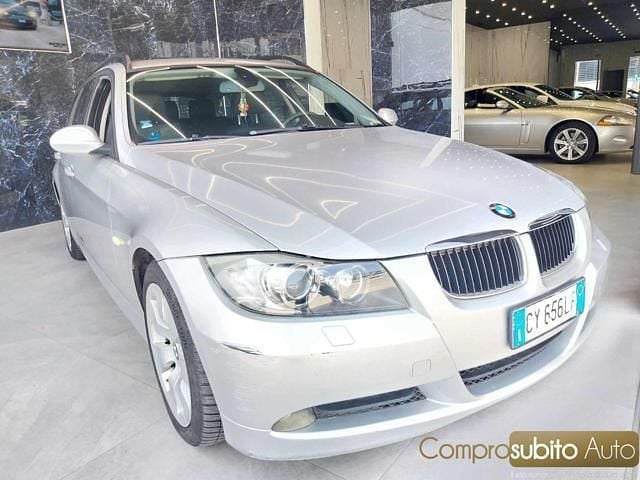 Usata BMW 320 150 CV (110 kW) 2005 Grigio Station wagon