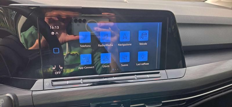 Usata VW Golf VIII Style 150 CV (110 kW) 2020 Grigio Berlina