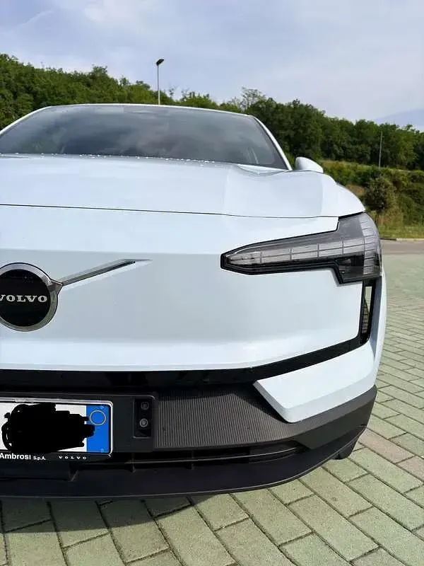 Usata Volvo EX30 Core 75 kW (102 CV) 2025 SUV