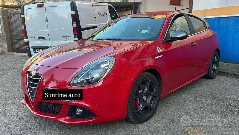 Usata 2016 Alfa Romeo Giulietta Quadrifoglio Verde Tre volumi | 17.500 € - Immagine 1/4