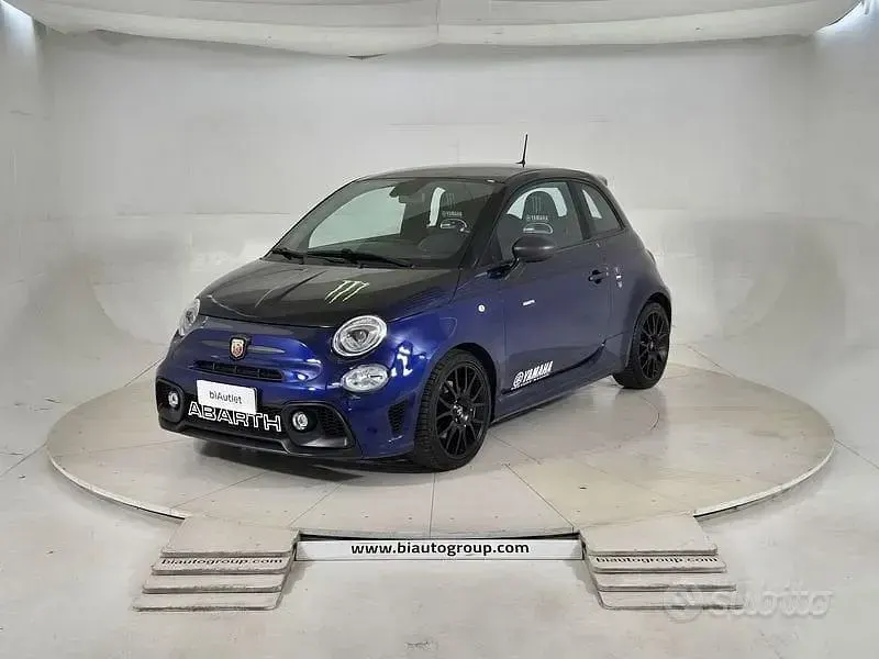 Usata Abarth 595 165 CV (121 kW) 2021 Blu/azzurro Berlina