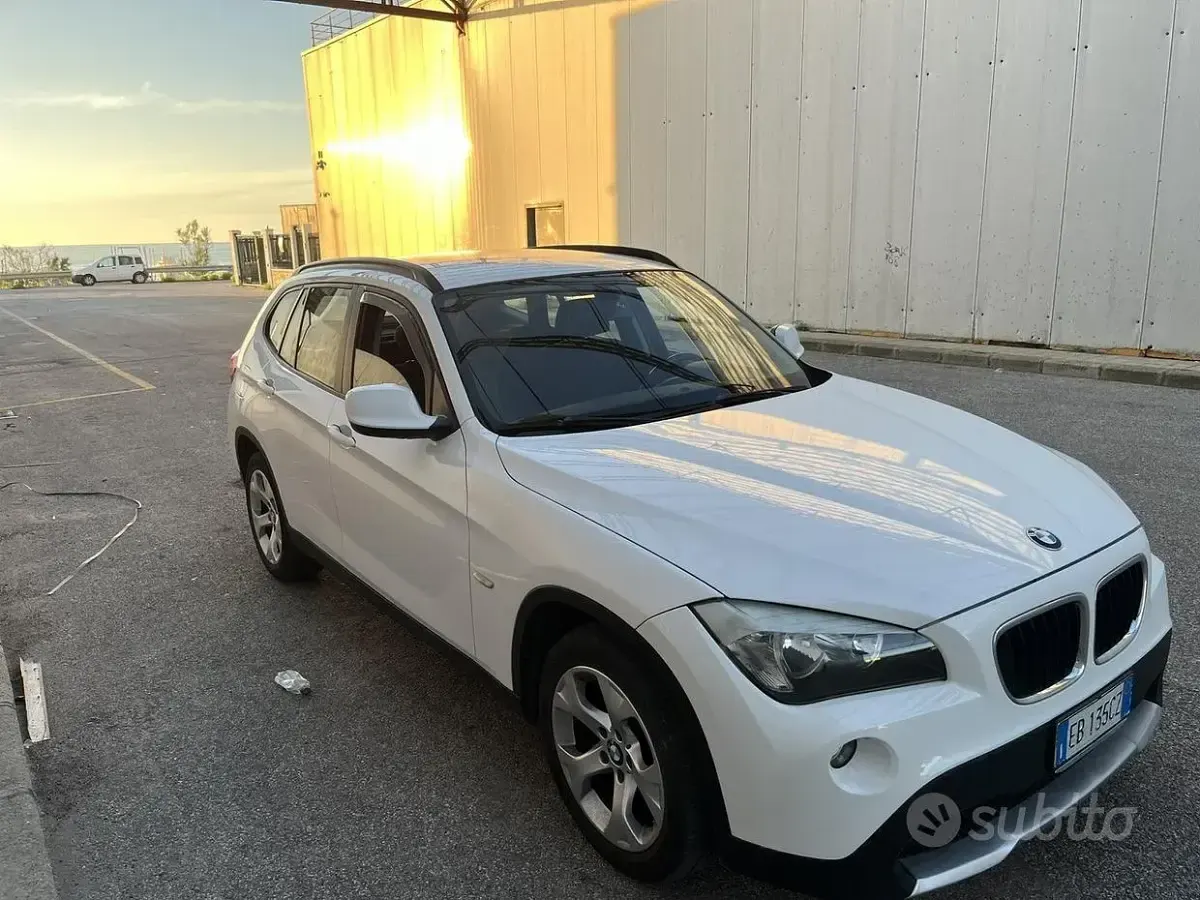 Usata BMW X1 143 CV (105 kW) 2010 Bianco SUV