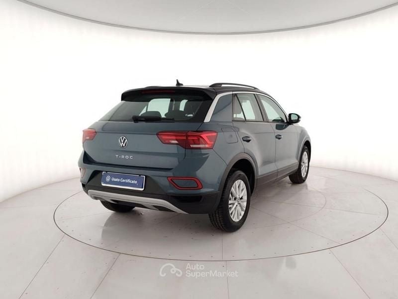 Usata VW T-Roc Life 150 CV (110 kW) 2025 Grigio metallizzato SUV
