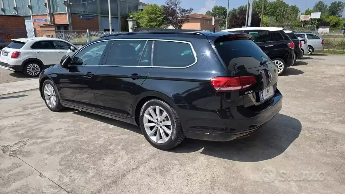 Usata VW Passat Business 150 CV (110 kW) 2019 Nero Station wagon