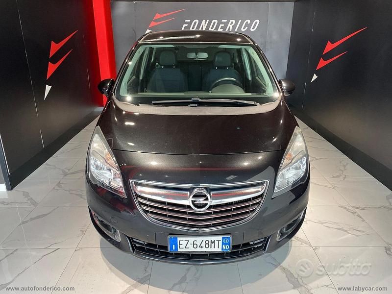 Nero Usata 2015 Opel Meriva Cosmo Monovolume | 5300 € (Buon prezzo) - Immagine 1/4
