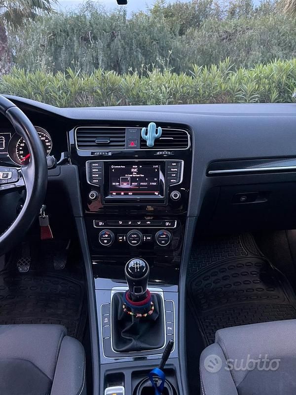 Usata VW Golf VII Executive 110 CV (80 kW) 2015 Bianco Berlina