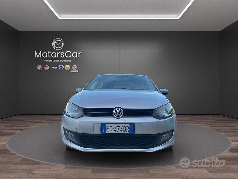 Usata VW Polo Comfortline 70 CV (51 kW) 2010 Grigio Berlina