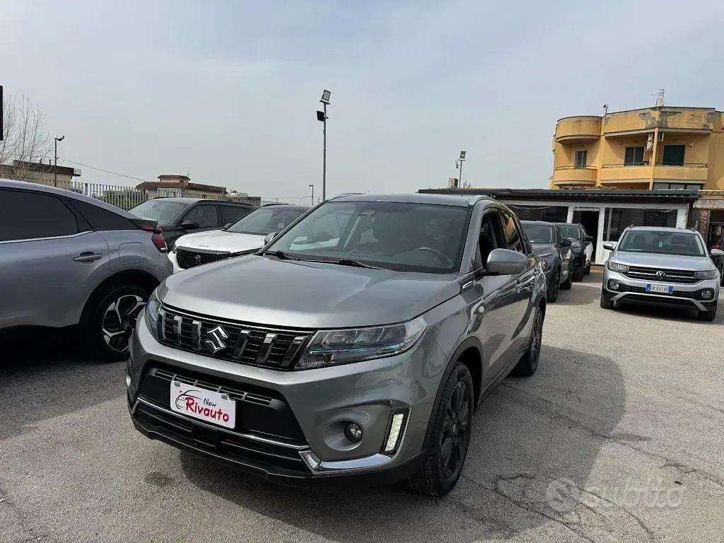 Usata Suzuki Vitara 129 CV (94 kW) 2021 Grigio SUV