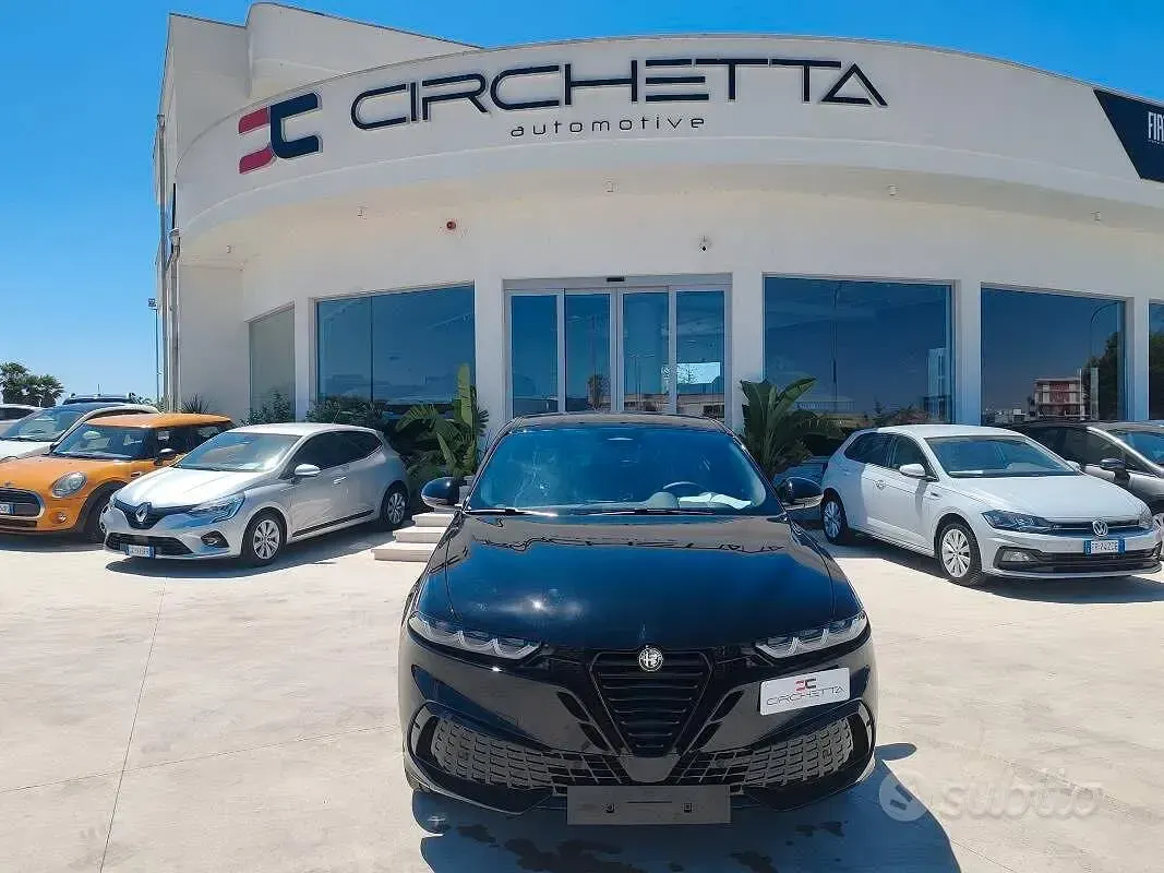 Nuova Alfa Romeo Tonale Sprint 175 CV (128 kW) 2026 Nero SUV
