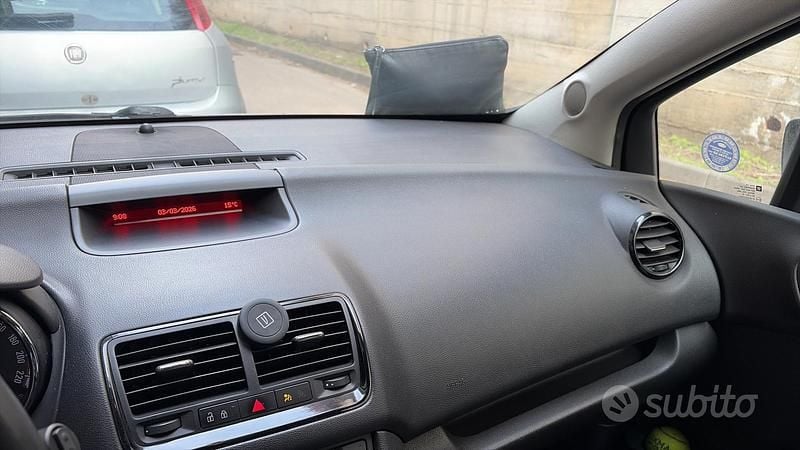 Usata Opel Meriva 2010 Grigio Monovolume