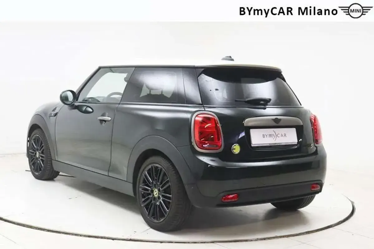 Usata Mini Cooper SE Classic 135 kW (184 CV) 2022 Other Utilitaria