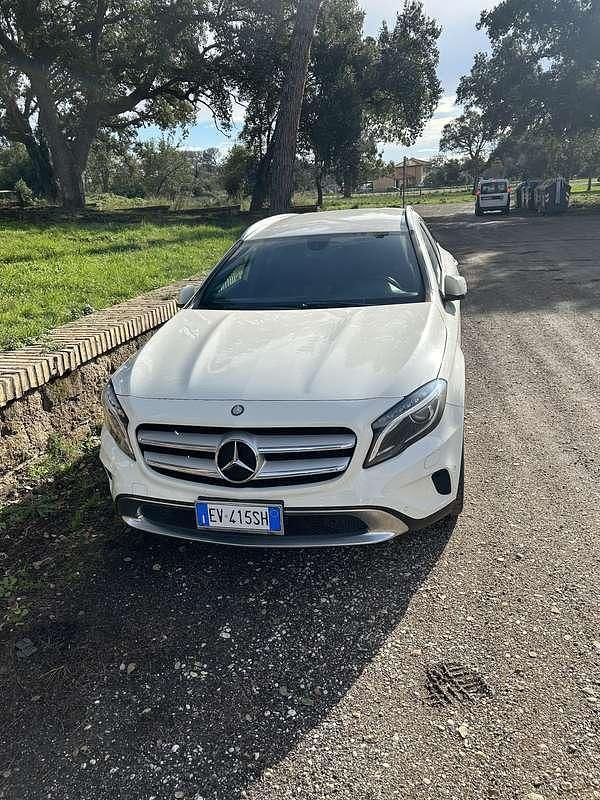 Usata Mercedes GLA200 136 CV (100 kW) 2014 SUV