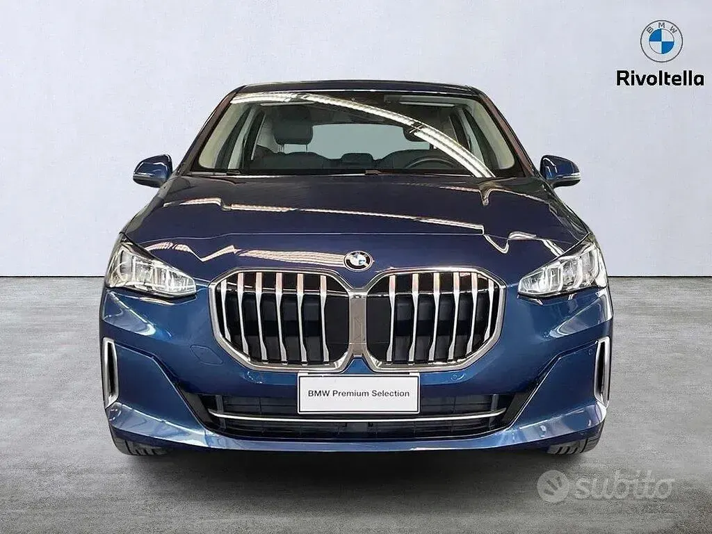 Usata BMW 218 Active Tourer Luxury Line 150 CV (110 kW) 2022 Blu Monovolume