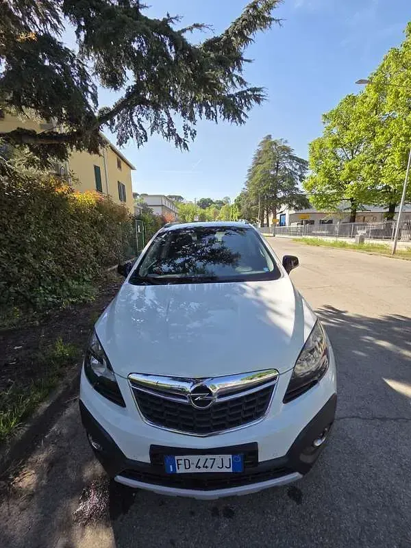 Usata Opel Mokka Cosmo 140 CV (102 kW) 2016 Bianco SUV