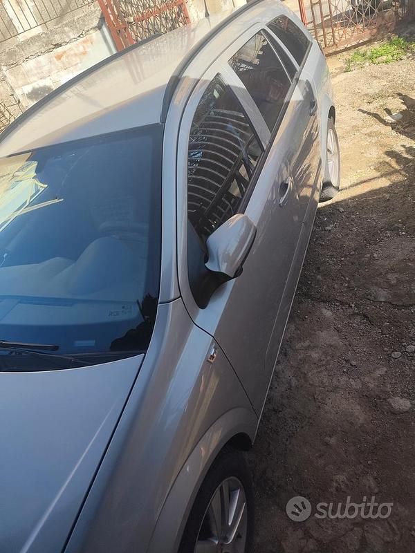 Usata Opel Astra 101 CV (74 kW) 2008 Grigio Berlina