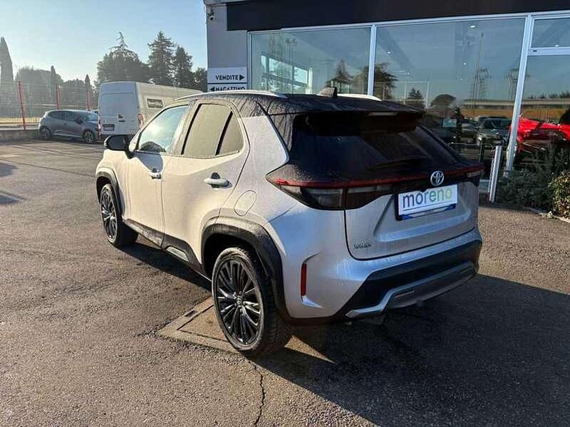Usata Toyota Yaris Cross 116 CV (85 kW) 2021 Argento SUV