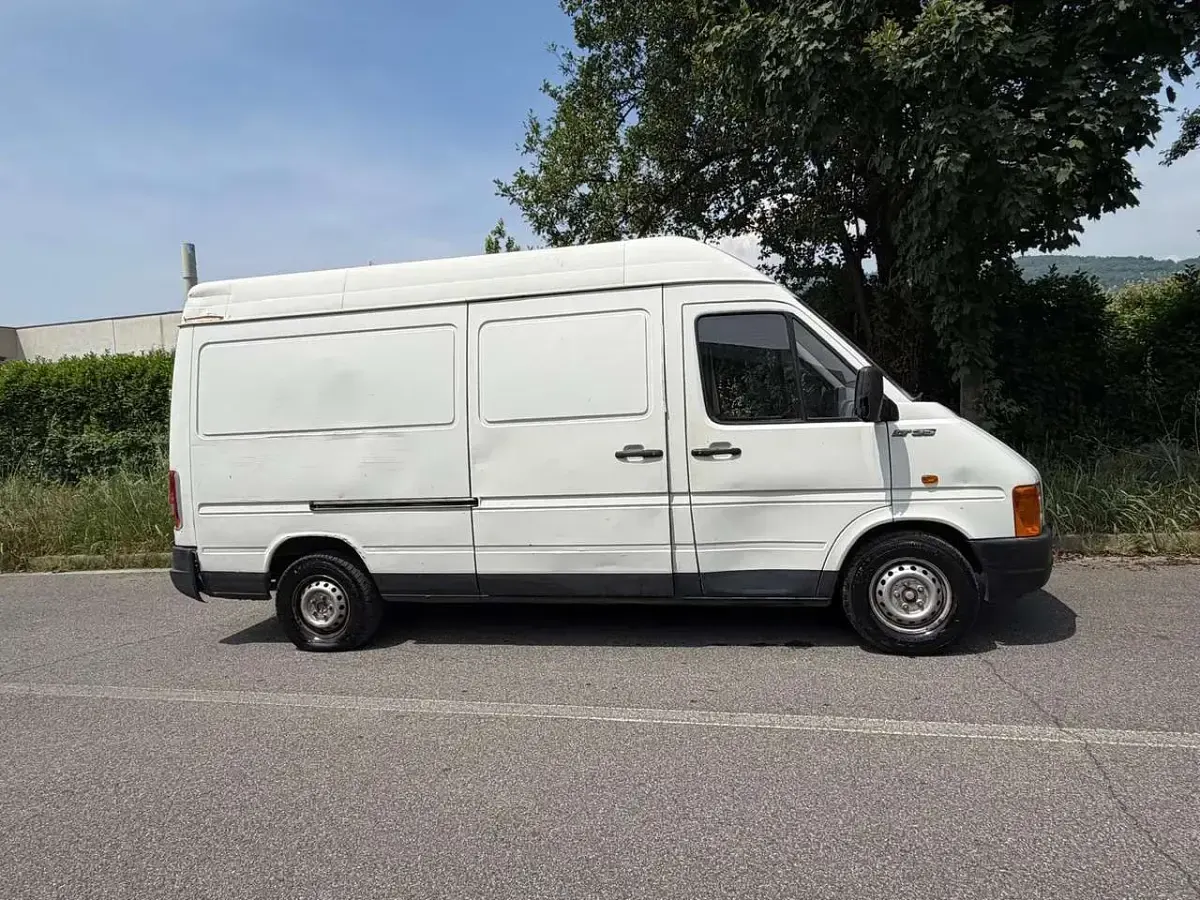 Usata VW LT 82 CV (60 kW) 2002 Bianco Furgone