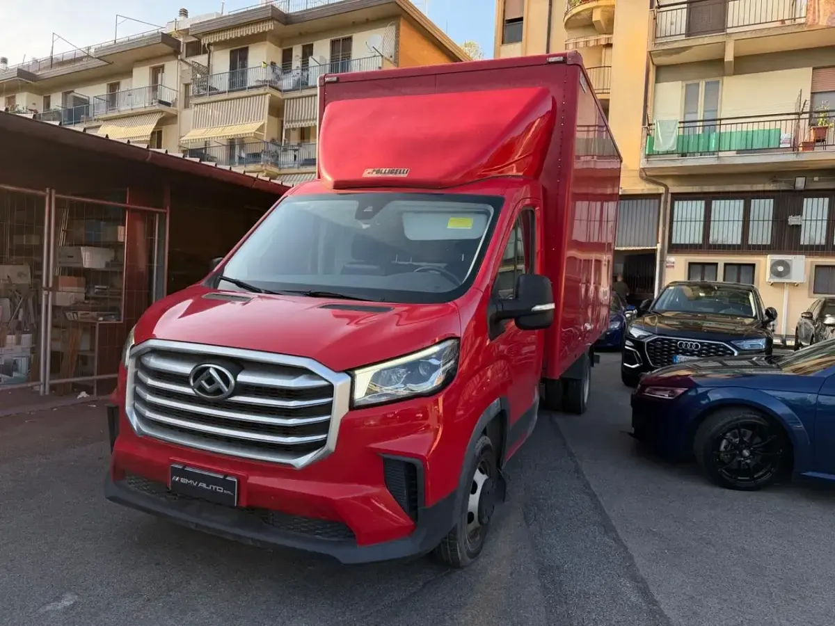 Usata Maxus V90 150 CV (110 kW) 2023 Rosso Furgone
