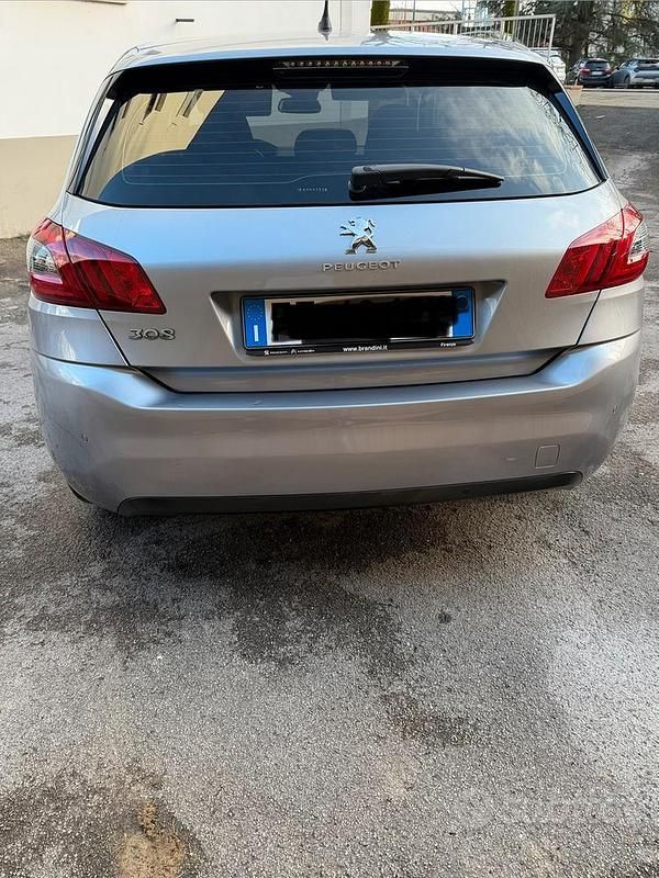 Usata Peugeot 308 Active 131 CV (96 kW) 2020 Grigio Berlina
