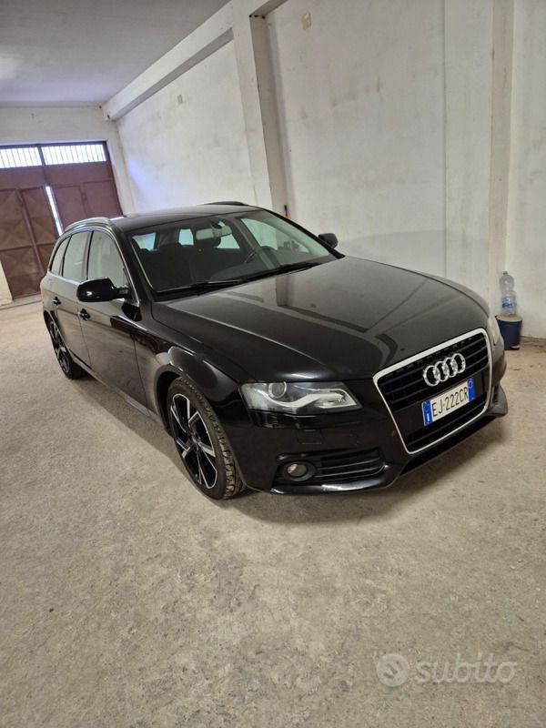 Usata Audi A4 Advanced 143 CV (105 kW) 2011 Nero Station wagon