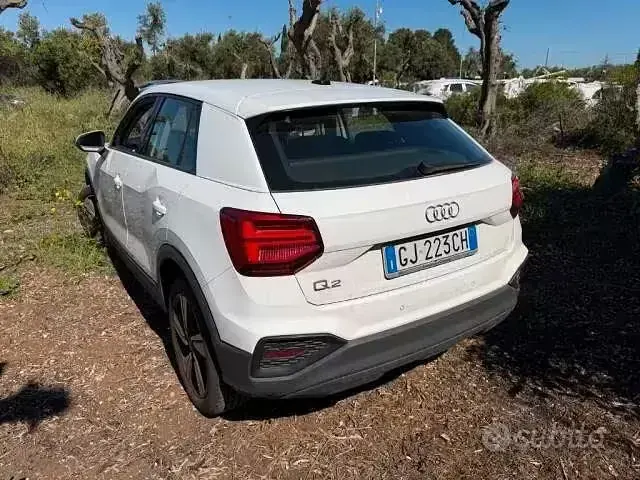 Usata Audi Q2 Business 116 CV (85 kW) 2022 Bianco SUV