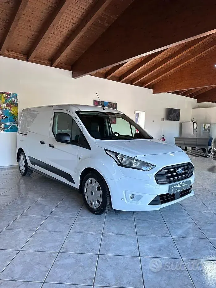 Usata Ford Transit Connect Trend 101 CV (74 kW) 2021 Bianco Monovolume