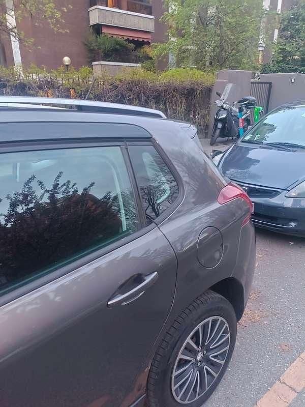Usata Peugeot 2008 Active 75 CV (55 kW) 2018 Grigio SUV