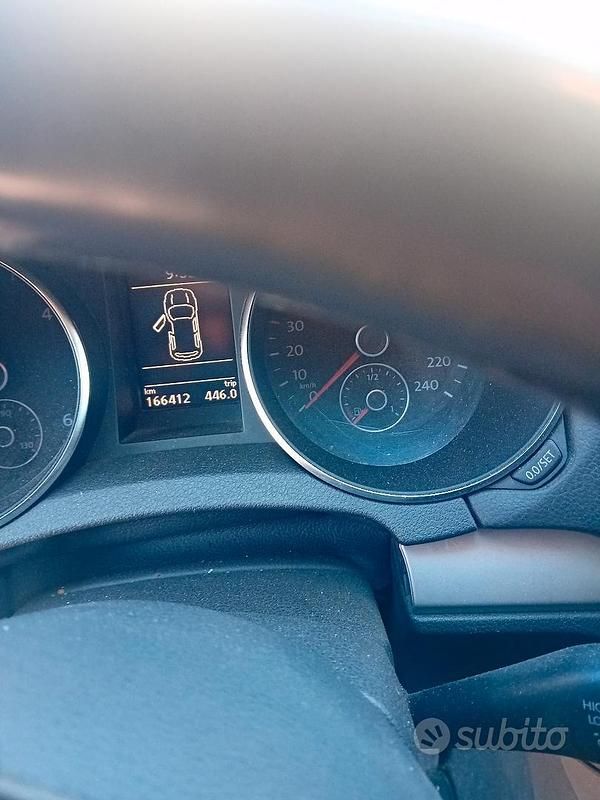 Usata VW Golf VI 140 CV (102 kW) 2009 Nero Utilitaria