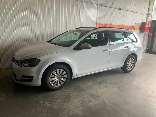 Usata VW Golf VII Business 90 CV (66 kW) 2015 Bianco Station wagon