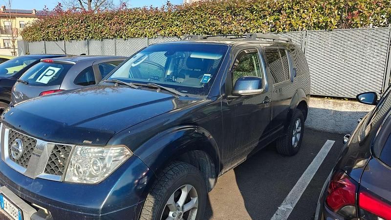 Usata Nissan Pathfinder 171 CV (125 kW) 2010 Blu/azzurro SUV
