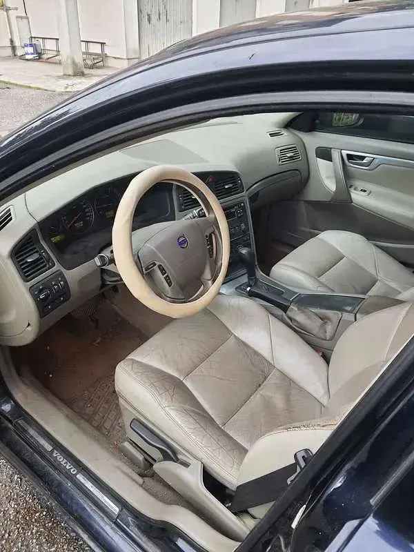 Usata Volvo V70 Summum 163 CV (119 kW) 2007 Blu/azzurro Station wagon