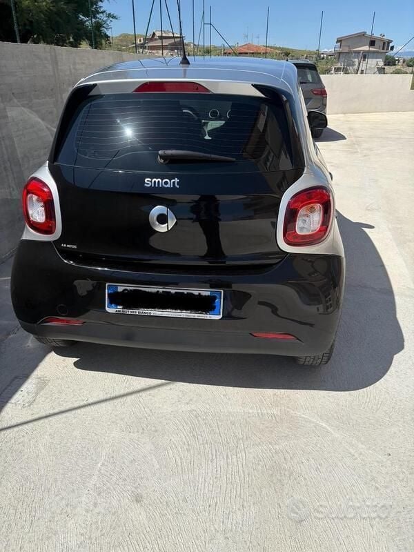 Usata Smart ForFour 2015 Nero Utilitaria