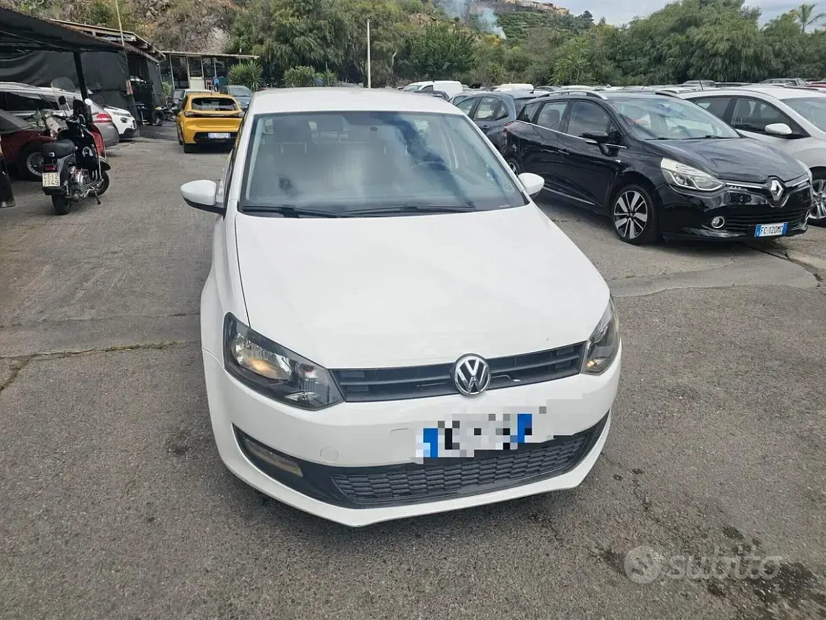Usata VW Polo Comfortline 60 CV (44 kW) 2013 Bianco Utilitaria