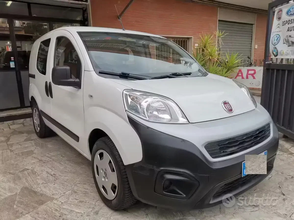 Usata Fiat Fiorino 95 CV (69 kW) 2021 Bianco Monovolume